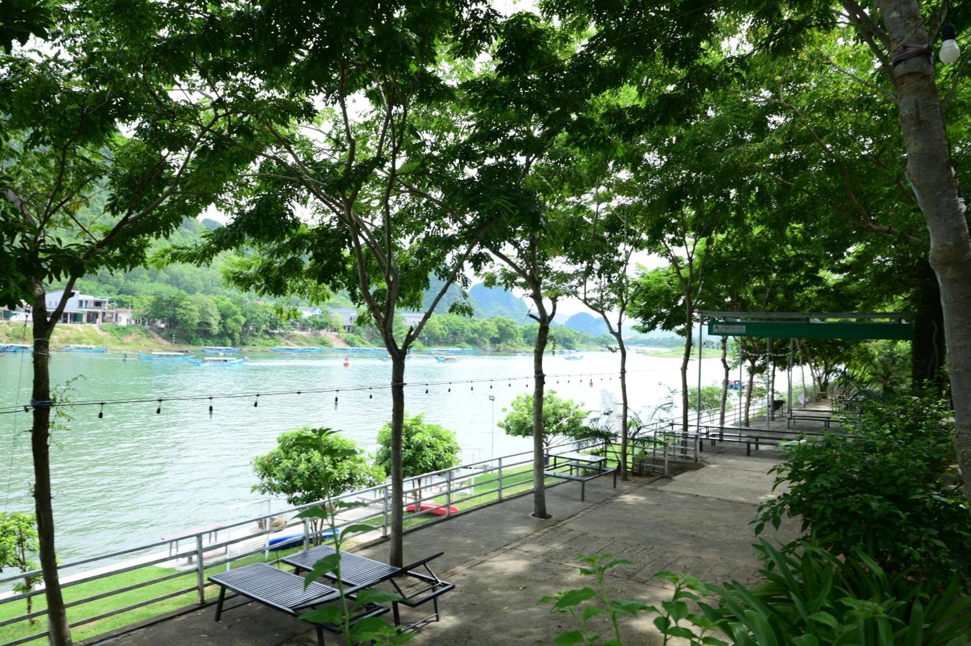 פונג נה Restful River Bungalow מראה חיצוני תמונה